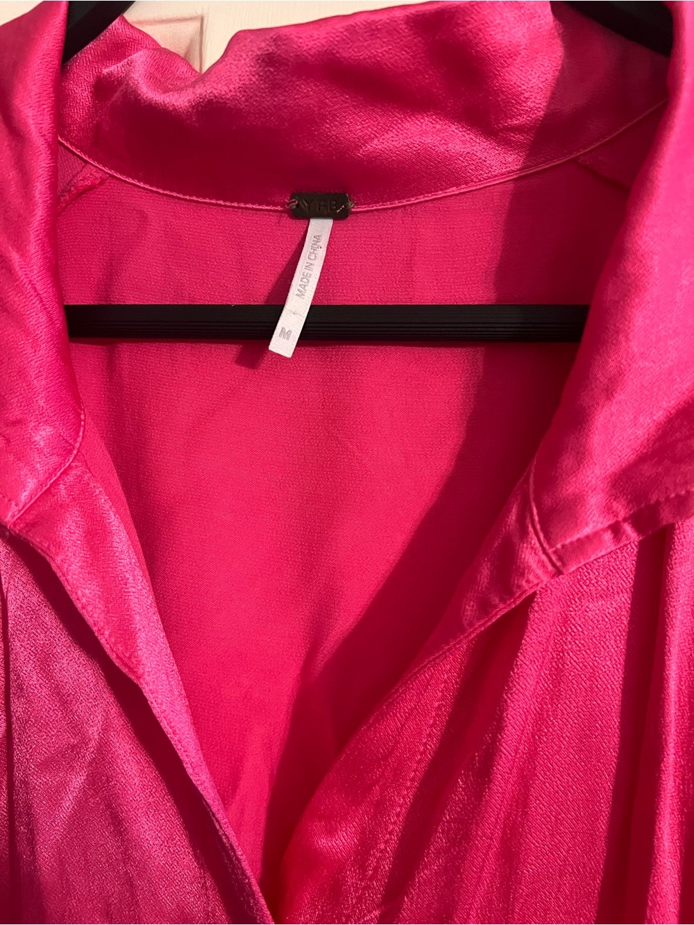 Young fabulous broke Satin Ombre Button-Front Sleeper Shirt Dress Fuchsia pink m - Picture 4 of 8